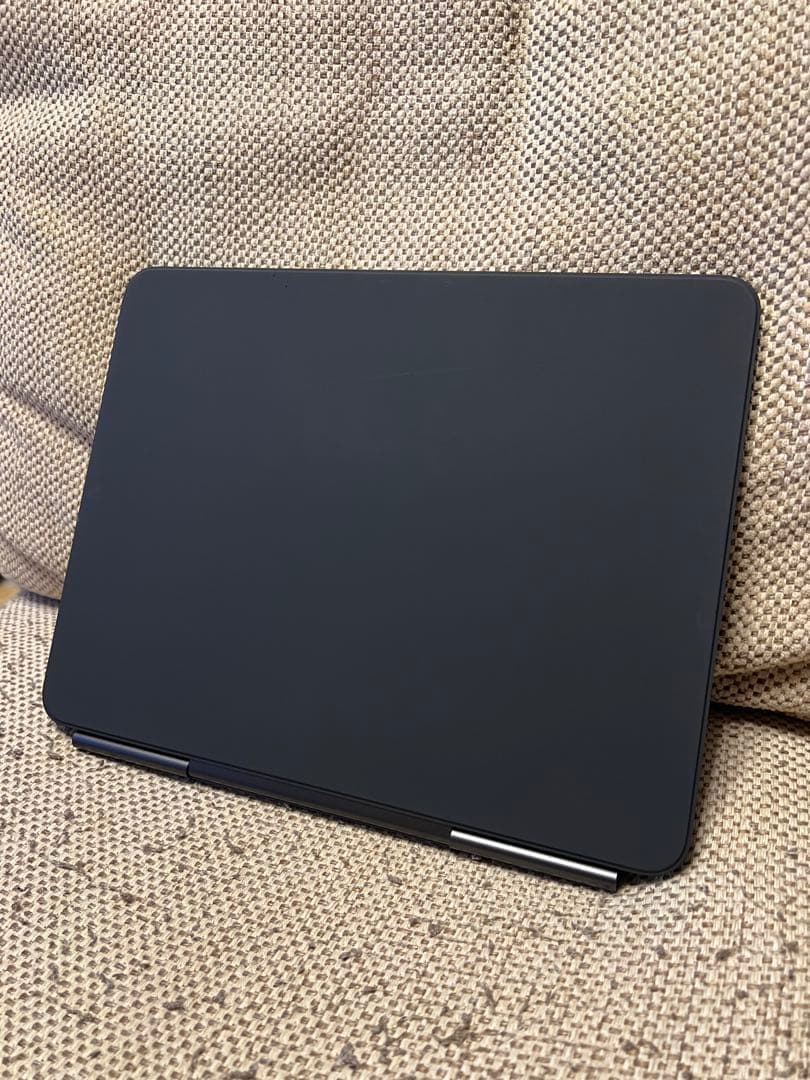 13インチiPad Pro（M4）用Magic Keyboard 日本語 黒