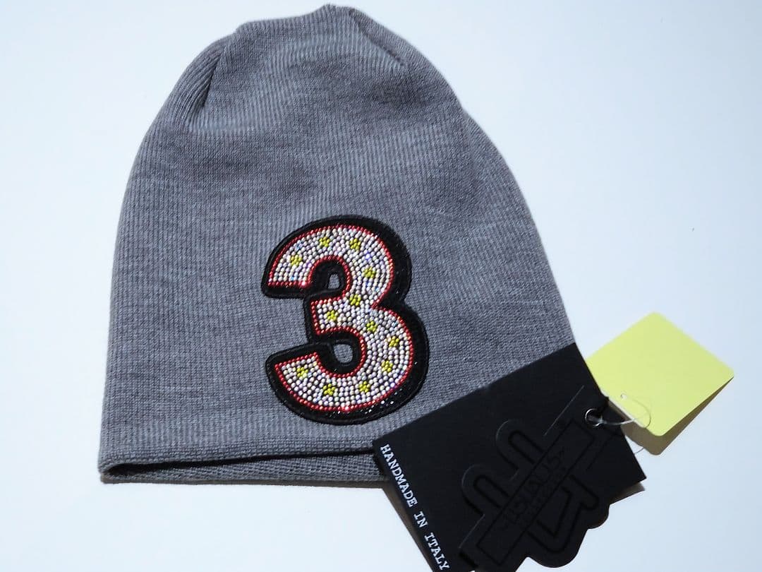 未使用・タグ付！イタリア製USUALISラインストーンニット帽