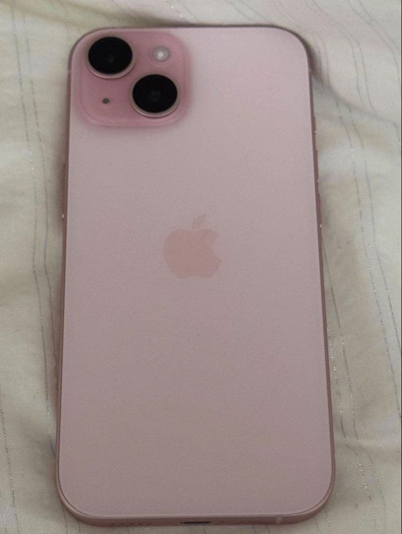 iPhone15本体 128GB 美品 SIMフリー バッテリー100%即日発送