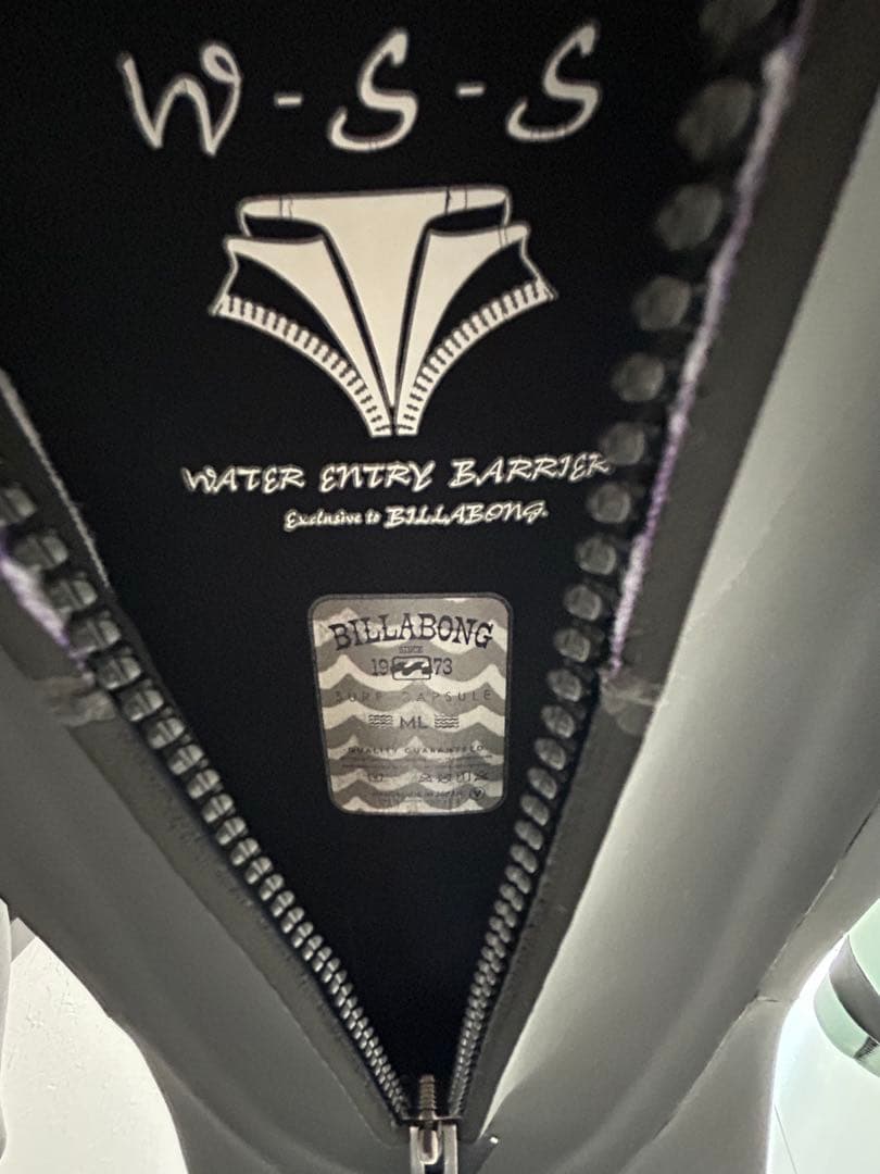 BILLABONG セミドライ　5/3mmウェットスーツ　レディース　MLサイズ