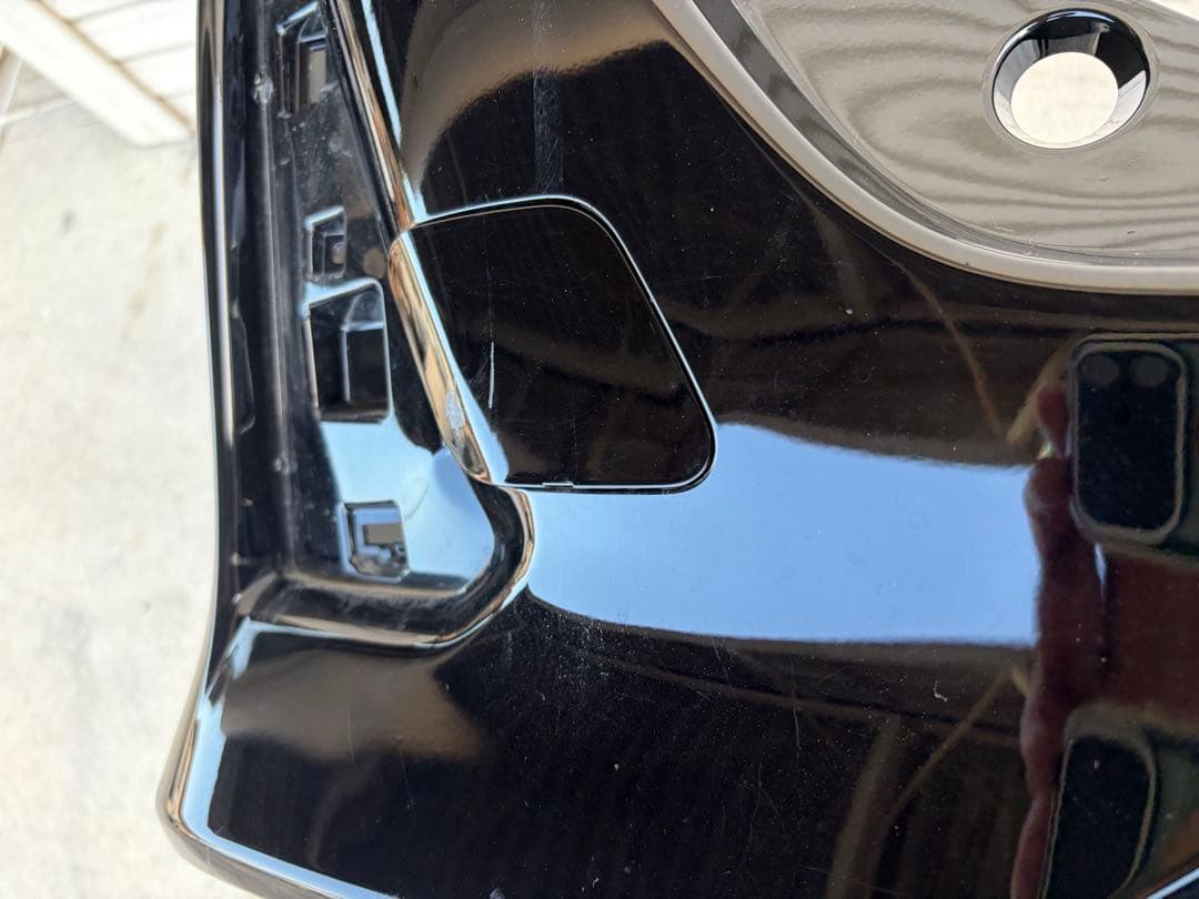 ヴォクシーZRR80 純正リアバンパー