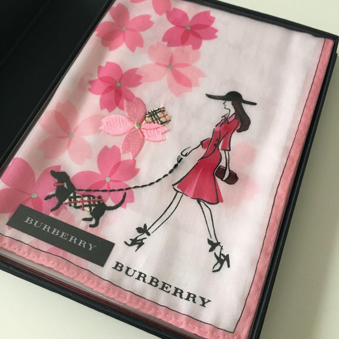 新品未使用　Burberry フェイスタオルとハンカチ　まとめ売り