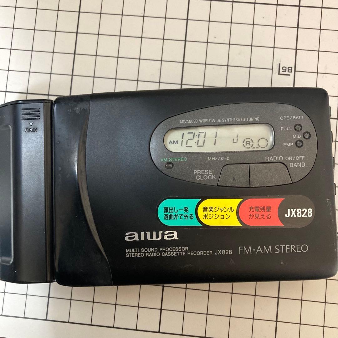 aiwa アイワ　カセットプレイヤー　JX828
