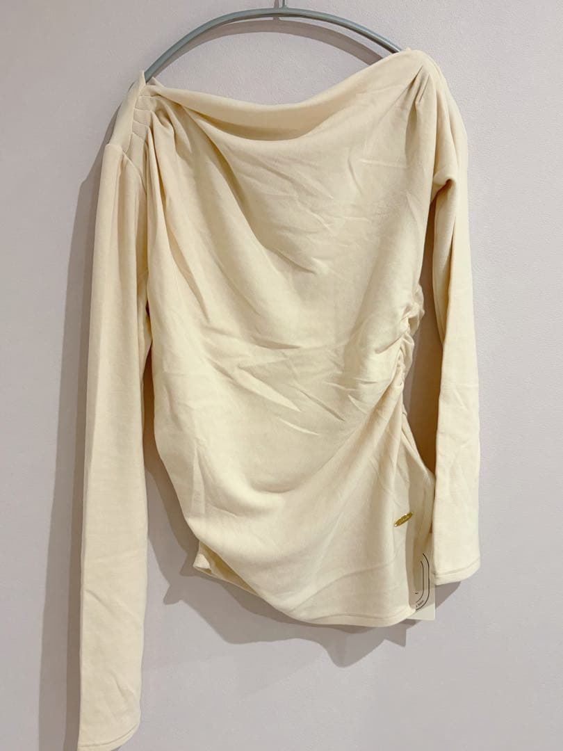 polaura アシンメトリードレープロングスリーブトップス 新品タグ付き