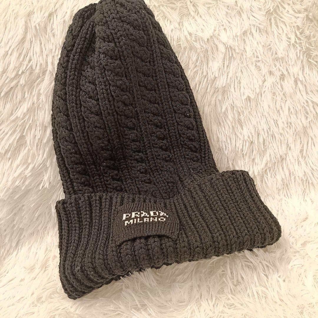 美品✨️　PRADA ニット帽　ブラック　黒　プラダ　M