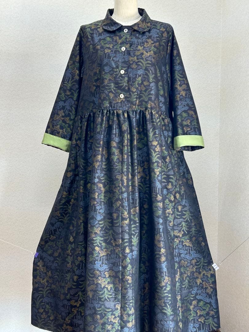 着物リメイク　大島紬ワンピース　前ボタン　 L〜 L Lサイズ