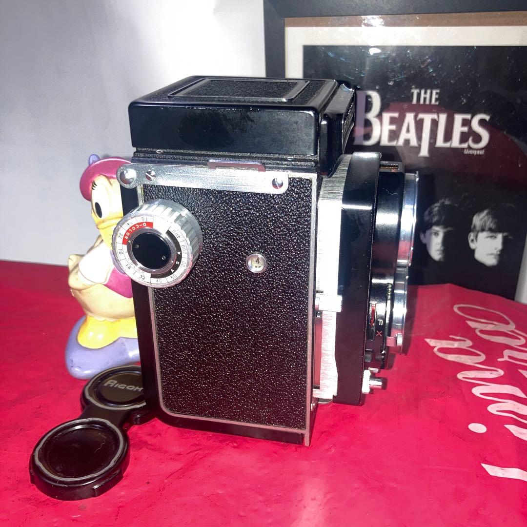 ヴィンテージ理研RICOHFLEX 二眼レフ外観合皮塗装目立つ傷無機能動作完動品