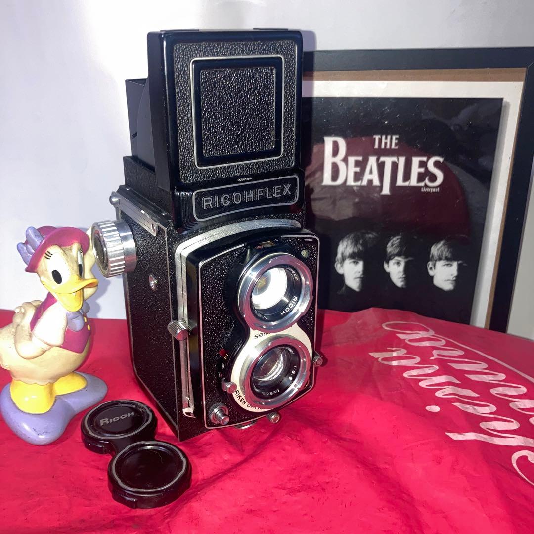 ヴィンテージ理研RICOHFLEX 二眼レフ外観合皮塗装目立つ傷無機能動作完動品