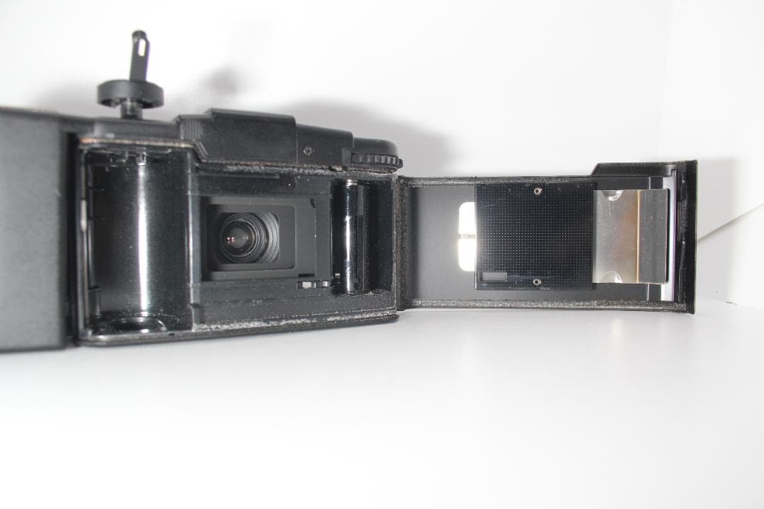 完動品　オリンパス OLYMPUS XA2 A11 ブラック