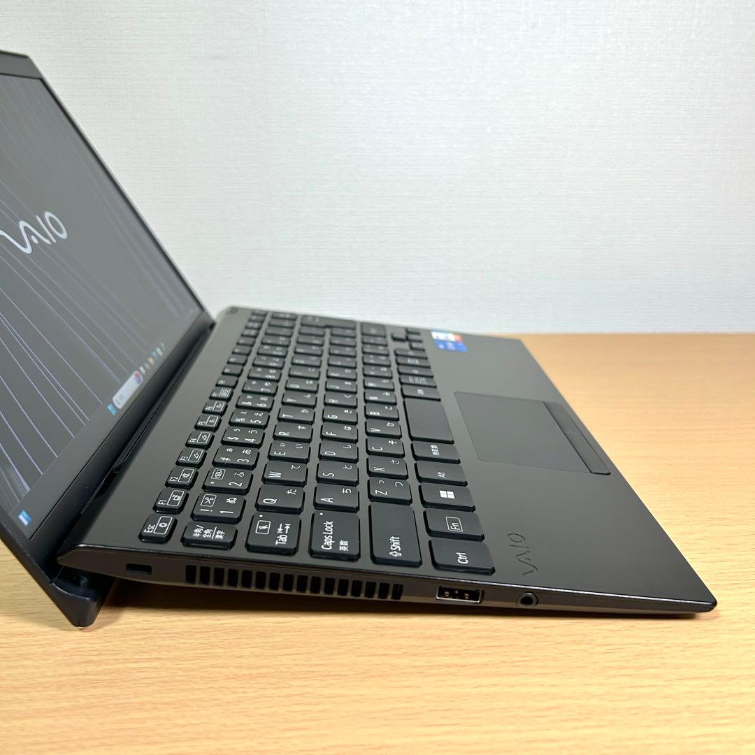 美品 VAIO Pro PJ VJPJ21 16GB Office 軽量ノート