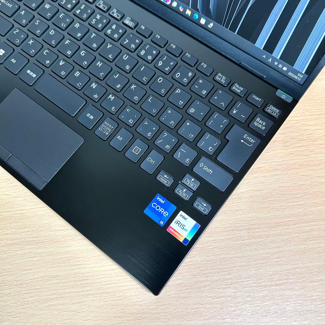 美品 VAIO Pro PJ VJPJ21 16GB Office 軽量ノート