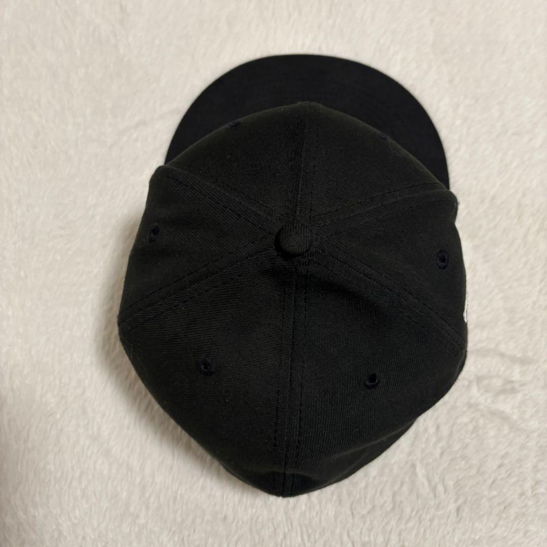 Supreme × NEW ERA ボックスロゴ 6パネルcap 黒 7と5/8