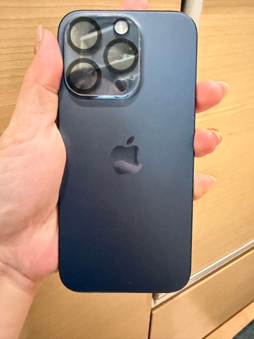 Apple iPhone 15 Pro 128GB 最終お値引きです。