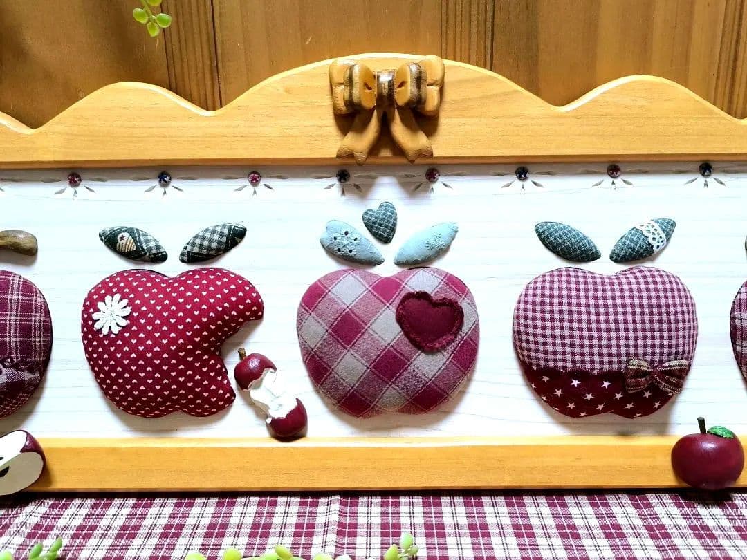 ⭐アメリカンカントリー雑貨♥️色々りんご大集合!! ぷっくりりんごの横長フレーム