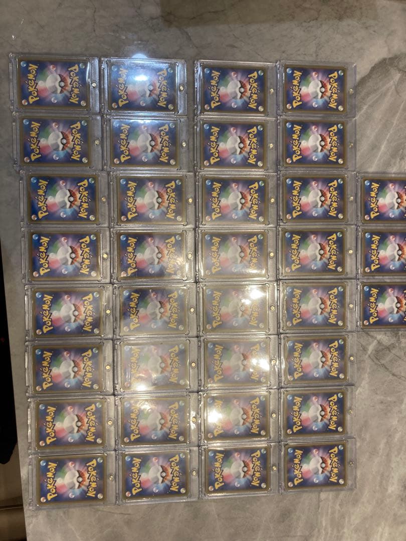 ピカチュウかじる25th｜マグネット式ガラスケース付き35枚 まとめ売り