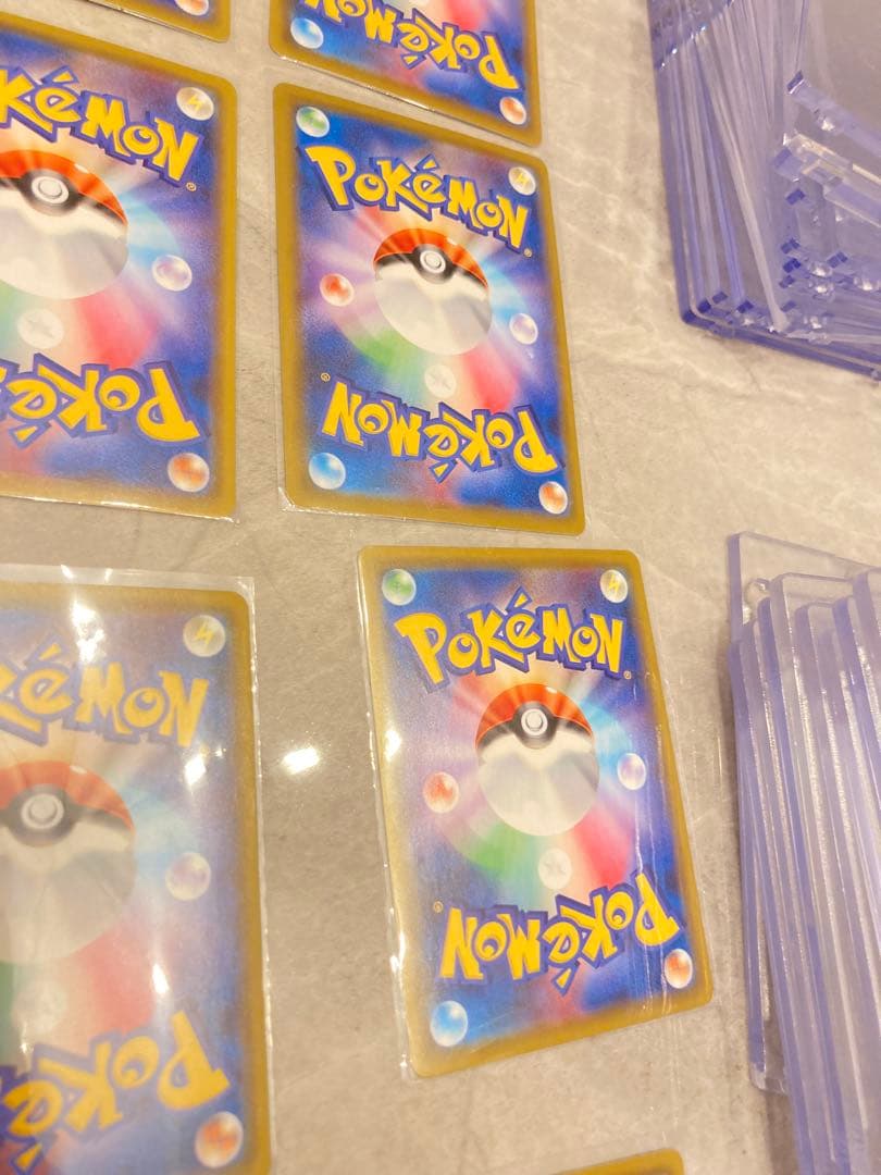 ピカチュウかじる25th｜マグネット式ガラスケース付き35枚 まとめ売り