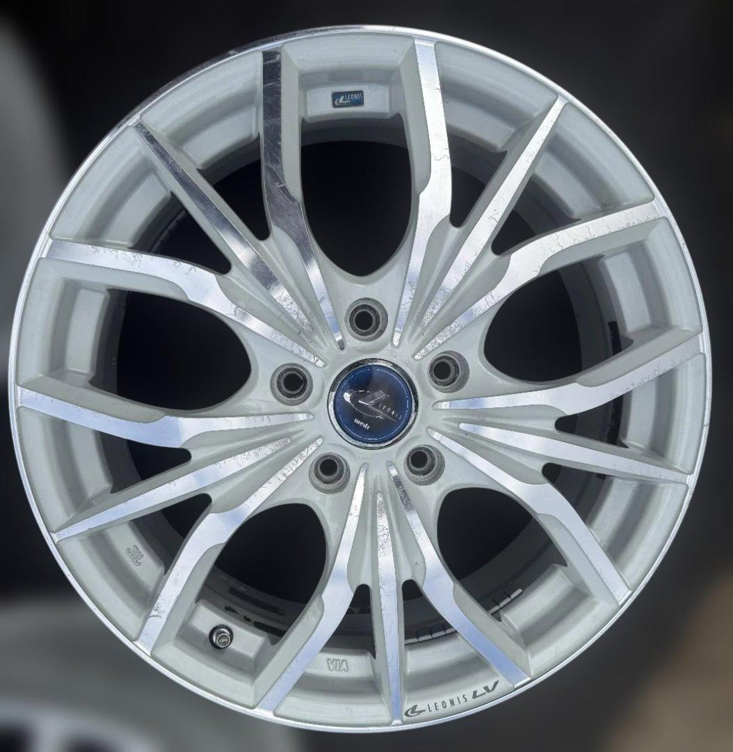 ゴン太Weds LEONIS LV　17インチ　ホワイト　4本組
