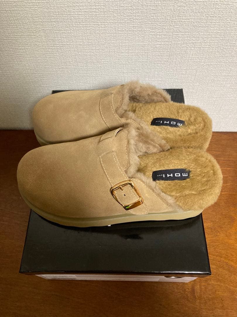 【美品】ＭＯＨI... モヒ ファーサボ スリッポン ベージュ37