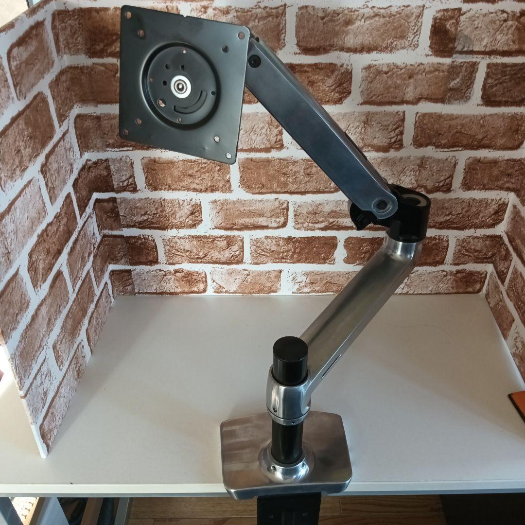 【値下げ】ERGOTRON 金属製モニターアーム VESA対応 34インチまで