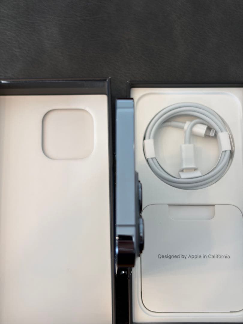 美品iPhone13Pro シエラブルー　256GB バッテリー93%