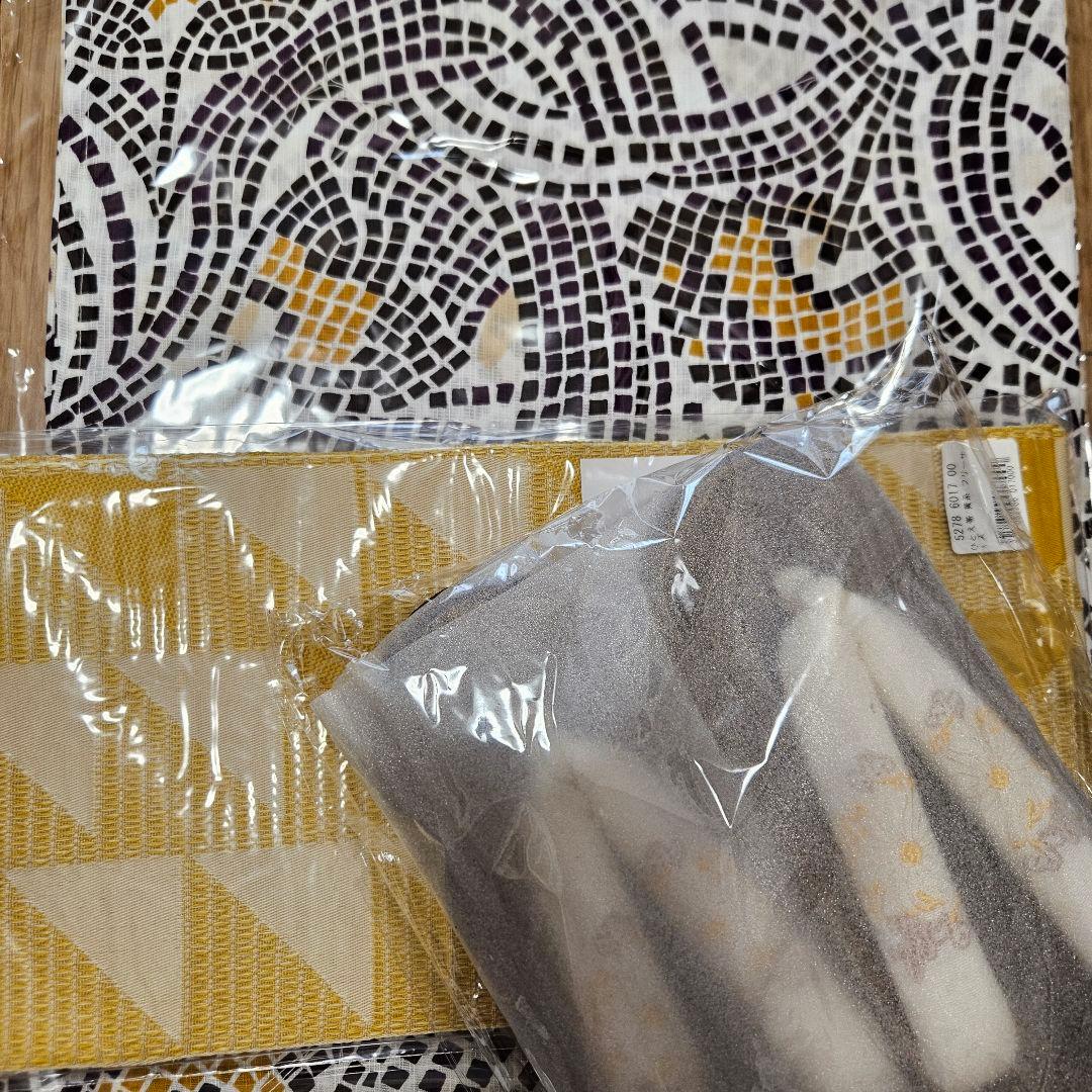 新品 新作 Utatane×ニコアンティーク 浴衣3点セット(帯・下駄)