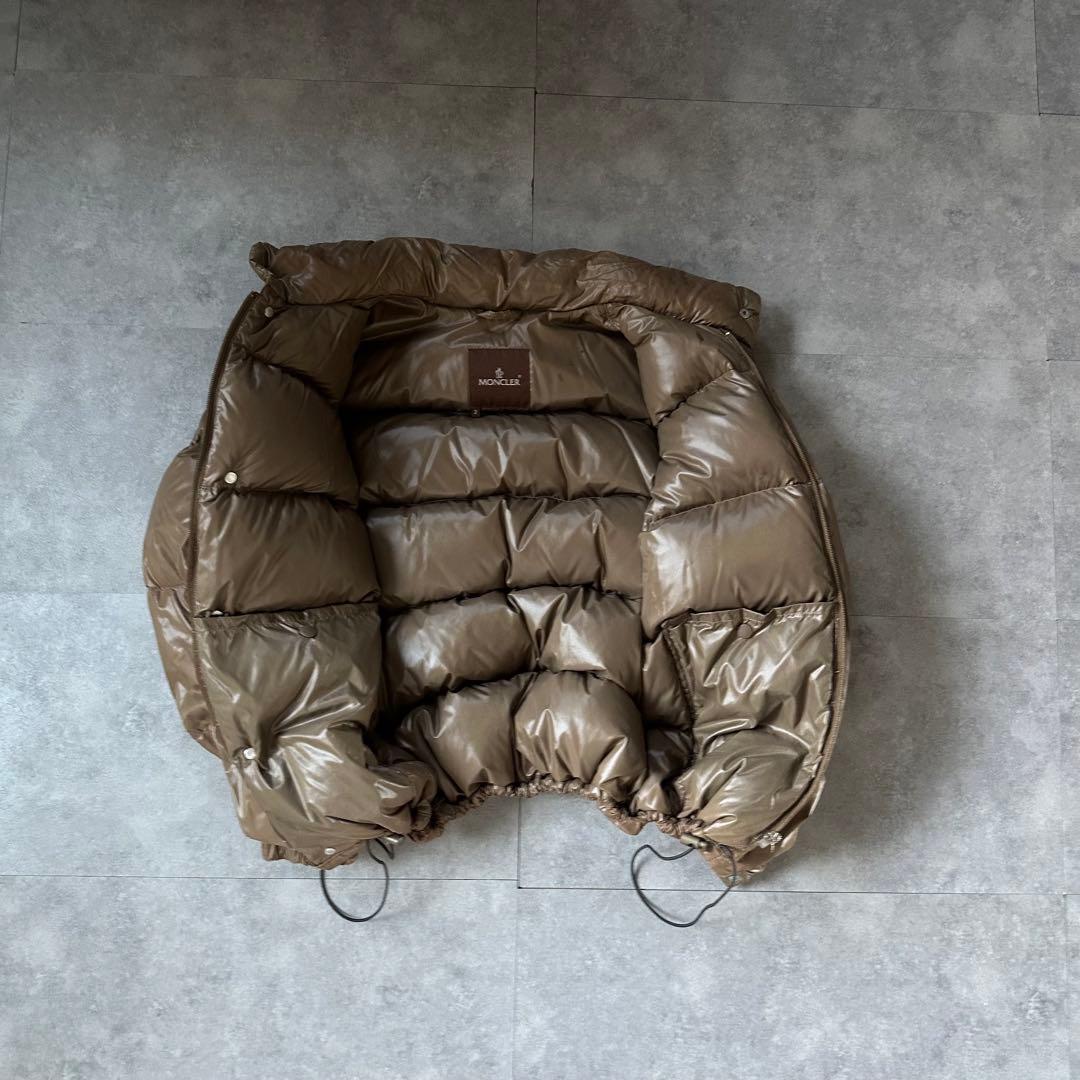 【超希少茶タグ⭐️】Moncler モンクレール　ダウン　茶色ブラウン 2