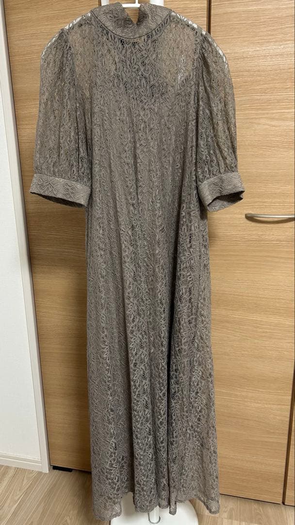 etoll. インナー付きバックリボンレースドレス