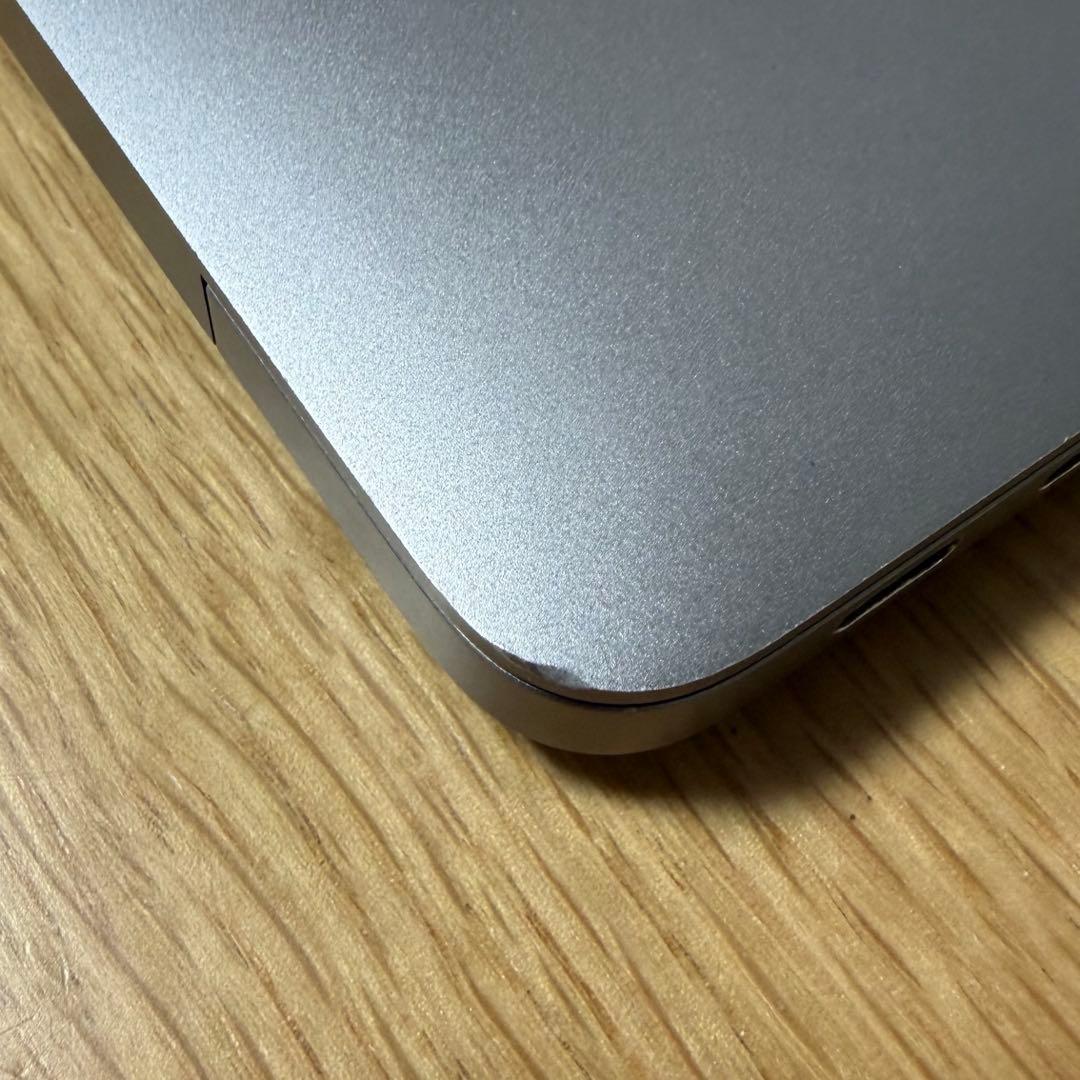 【美品】 Macbook Air 2020 16GB 2TB corei7