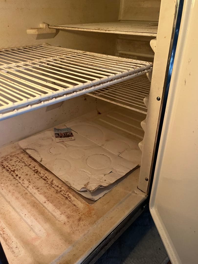 業務用冷蔵庫 東芝コールドテーブル RGT-71HFU1 容量502ℓ 値下げ可