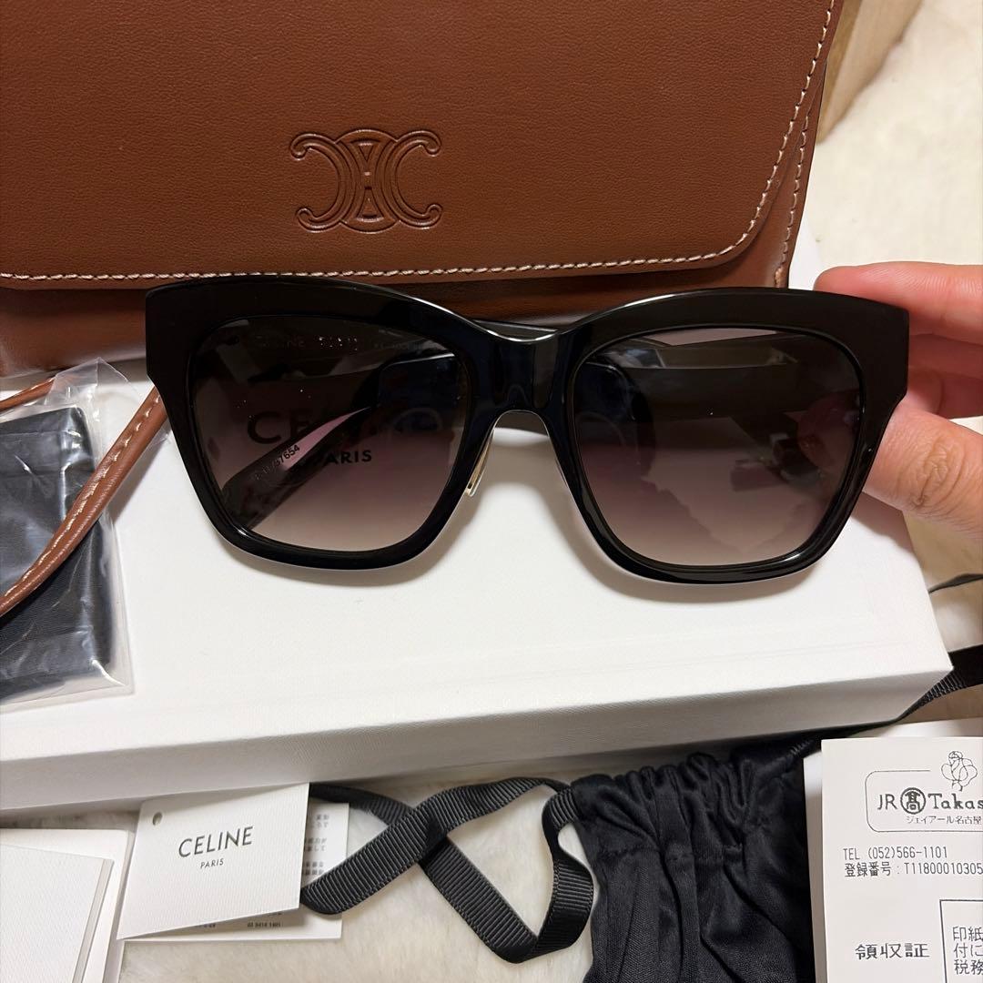 CELINE トリオンフ キャットアイサングラス ブラック