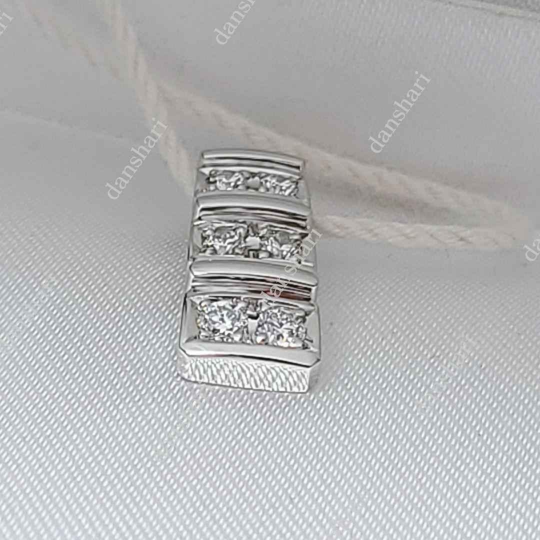 新品同様/Ｐt900 【アンブローズ】ダイヤモンドペンダントトップ43万円