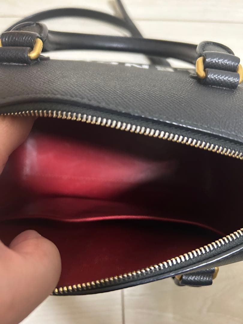 BALENCIAGA ハンドバッグ ブラック