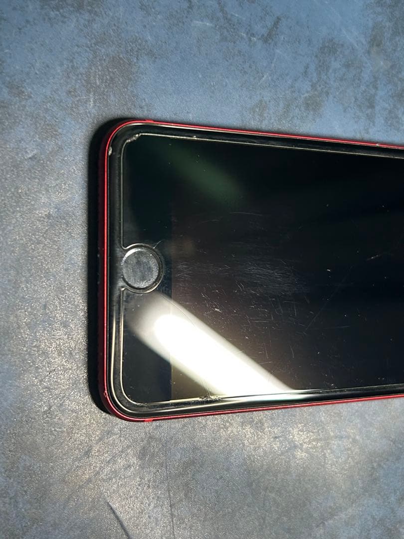 【iPhone8Plus】iPhone8 Plus レッド RED