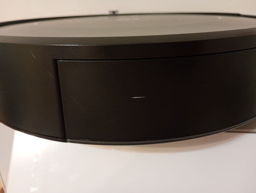 ルンバ i2 本体と充電器と説明書