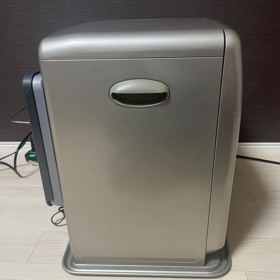 美品　ダイニチ DAINICHI 石油ファンヒーター 12畳、コンクリート17畳