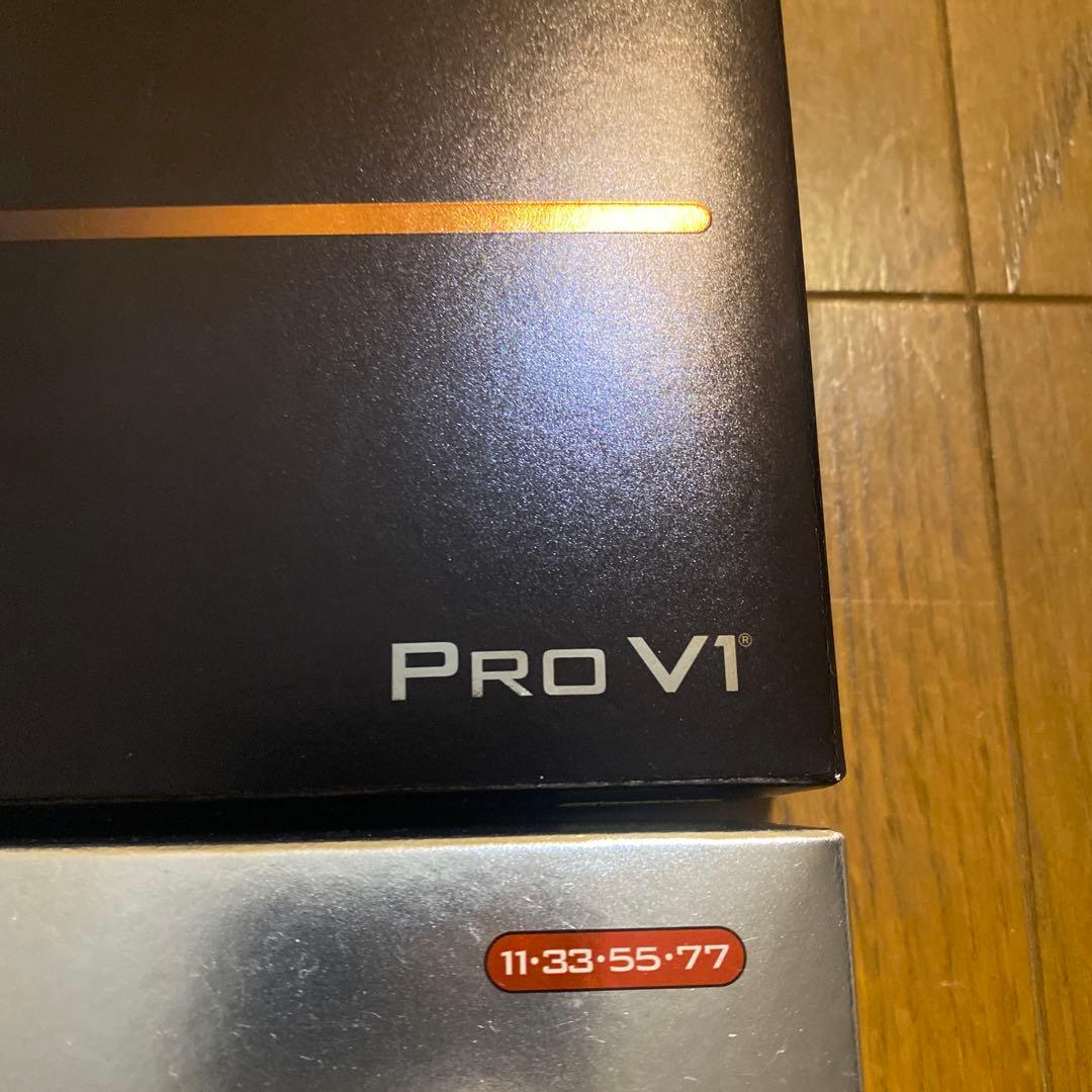 Titleist Pro V1 & Pro V1x ゴルフボールセット