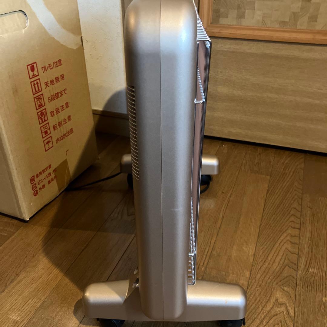 サンルミエ　遠赤外線暖房器 E800L-TM タイマー付き