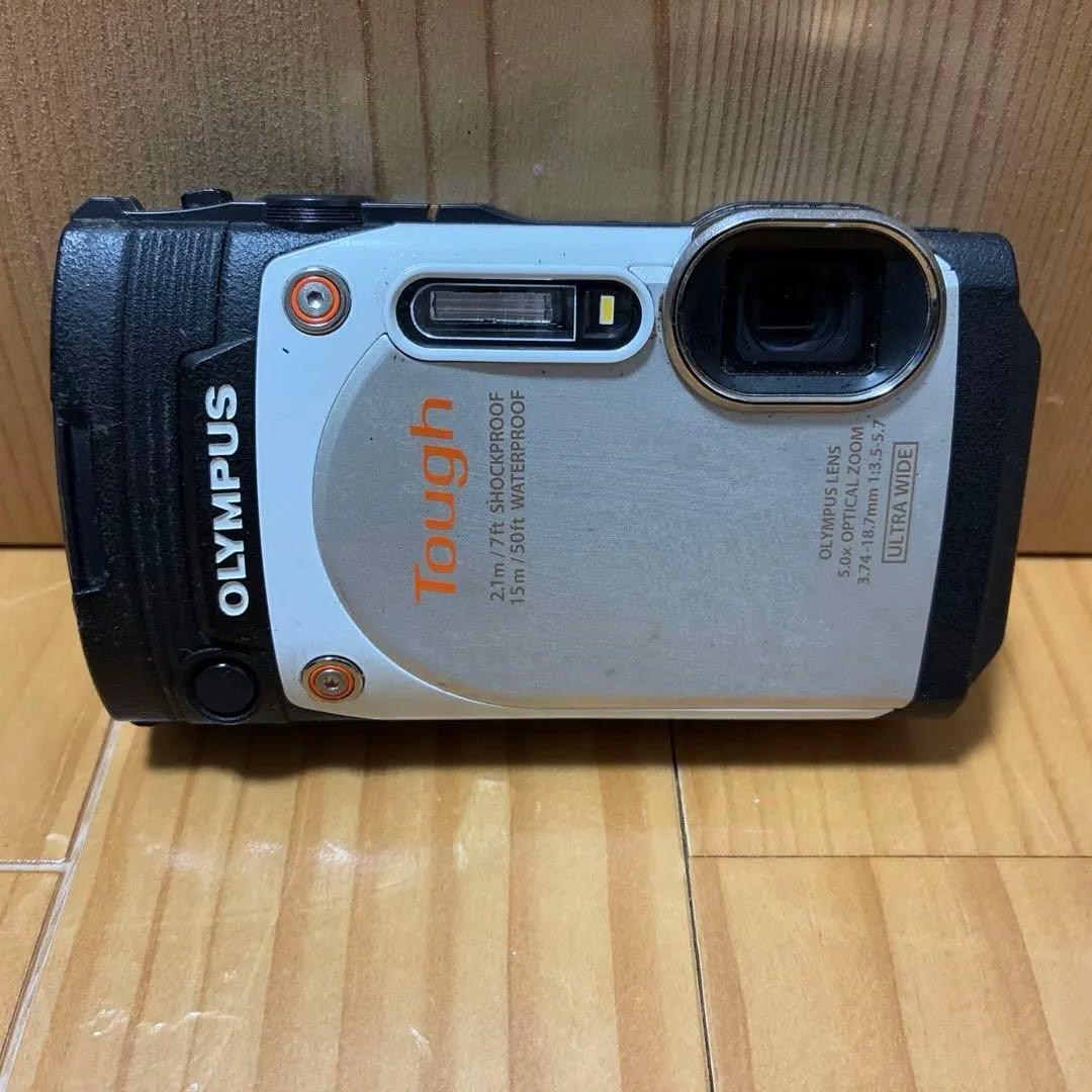 OLYMPUS Tough 860コンパクトデジタルカメラ