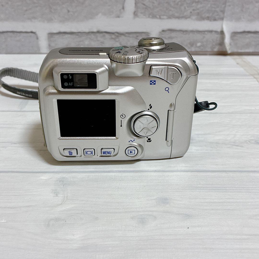 美品　Nikon COOLPIX 3100 デジカメ 箱付き