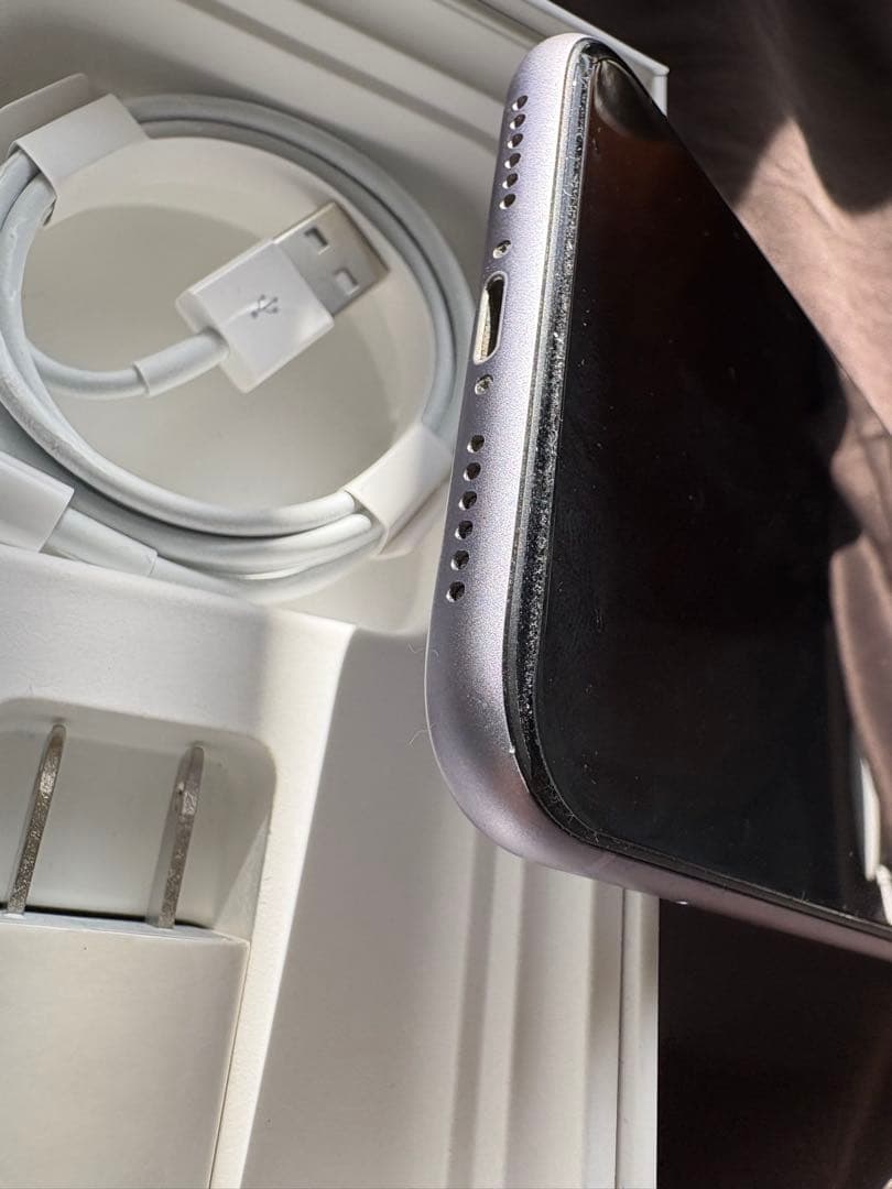 Apple iPhone 11 パープル 本体 充電器付き