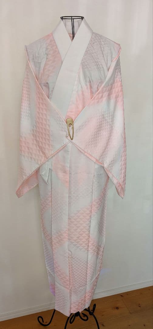 【ピンク×ホワイト暈し三角地紋】紙人形仕立て　長襦袢　衣紋抜き付