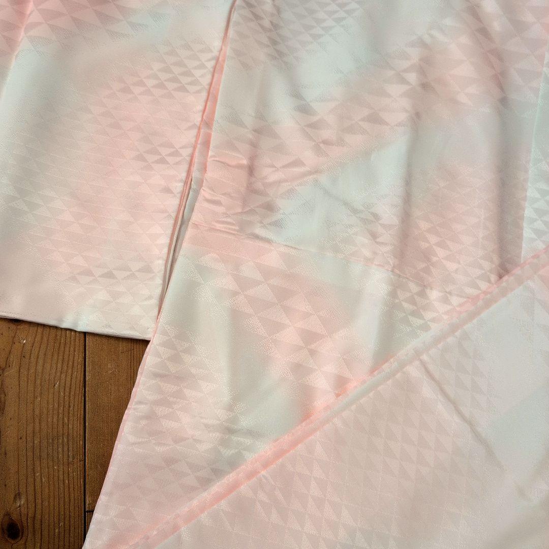 【ピンク×ホワイト暈し三角地紋】紙人形仕立て　長襦袢　衣紋抜き付