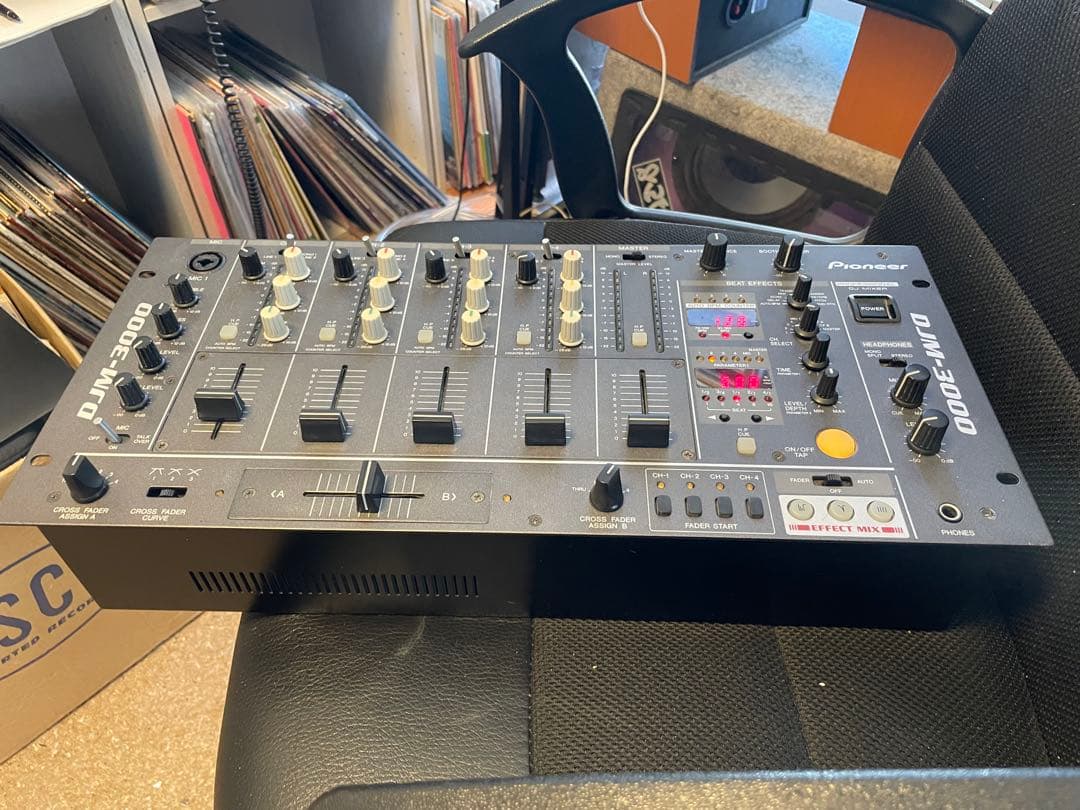 Pioneer DJM-3000 DJミキサー
