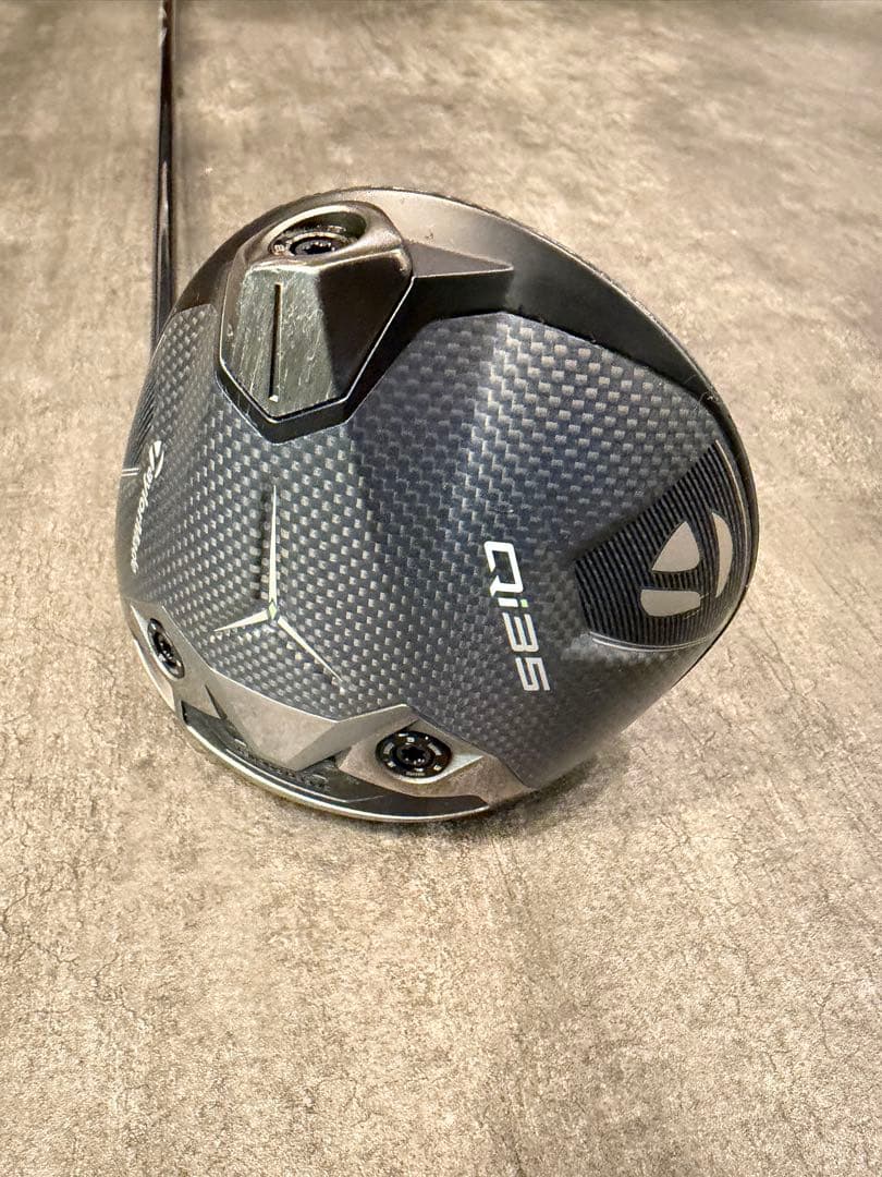 テーラーメイド　QI35LS 9度　ヘッドカバー付き