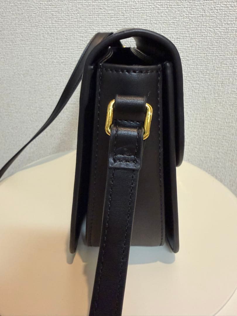 ブラックショルダーバッグ CELINE ノベルティ