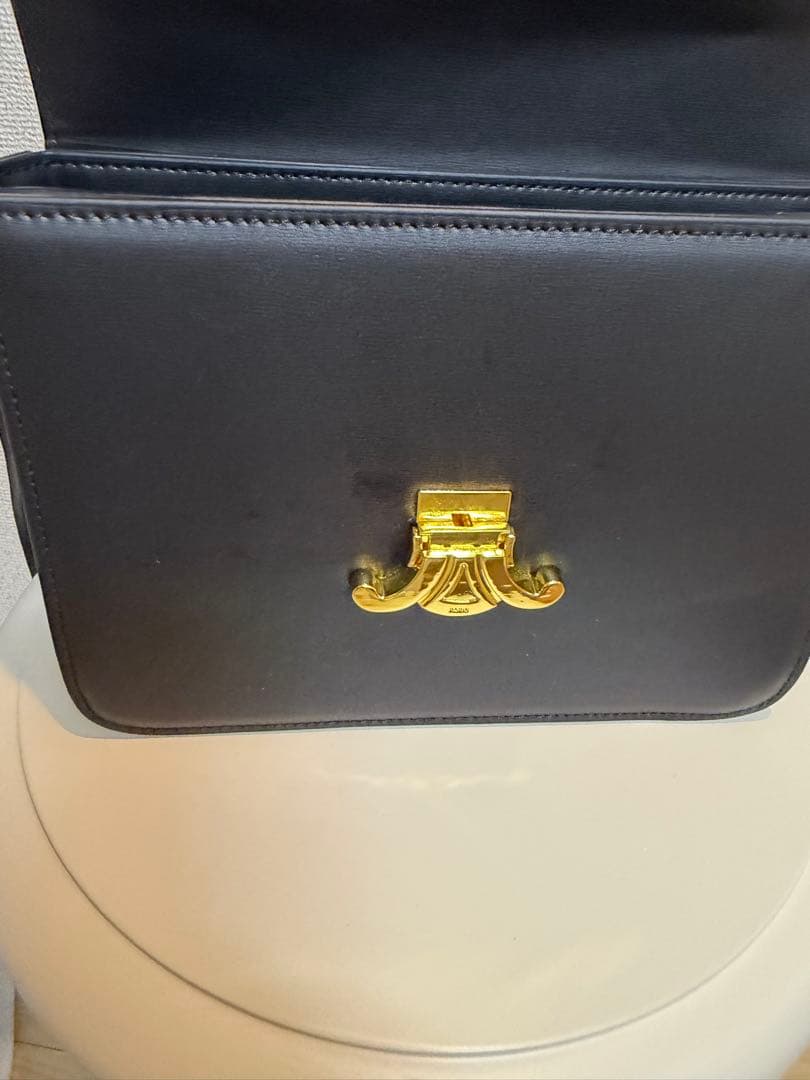 ブラックショルダーバッグ CELINE ノベルティ