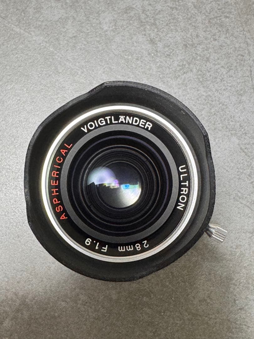 Voigtländer ULTRON 28mm f/1.9 Aspherical