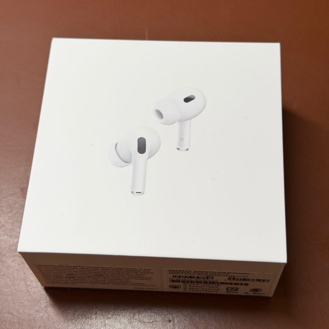 AirPods Pro 2 本体 (イヤーチップ新品交換済み)