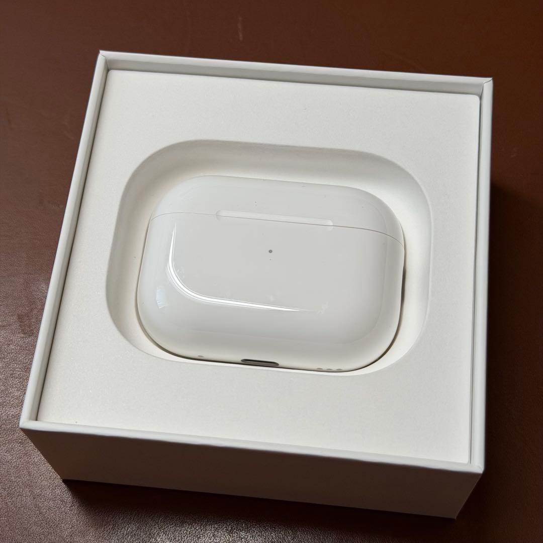 AirPods Pro 2 本体 (イヤーチップ新品交換済み)