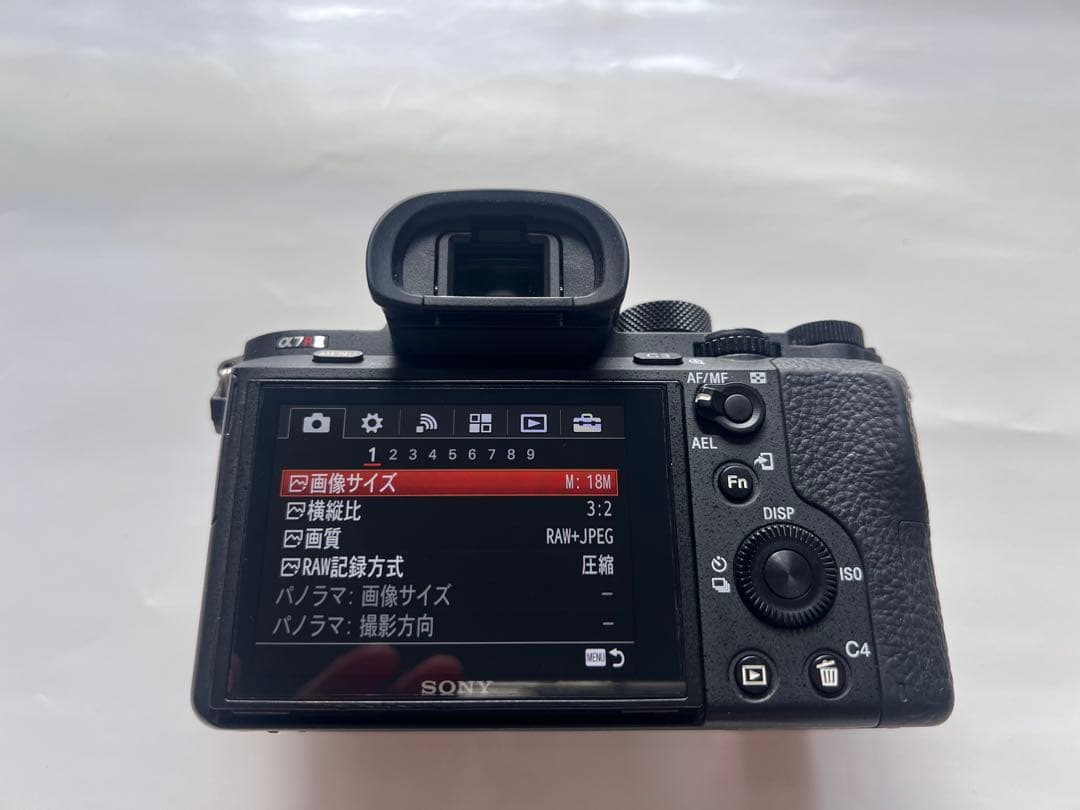 SONY α7RMII ボディー 4360万画子　M42マウントアダプター付き